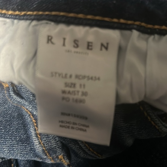 Risen Dark wash embellished rcp5434 rhinestone darkwash 11/30 midrise - Picture 6 of 9